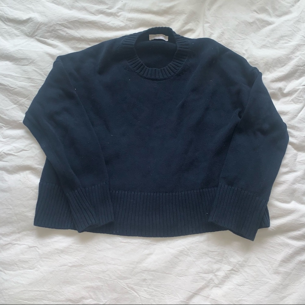 Everlane navy box knit sweater
